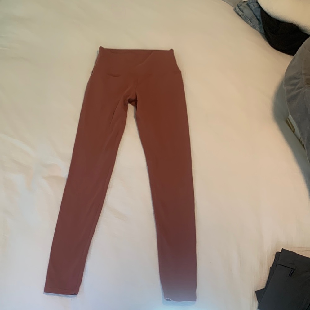 Alo leggings